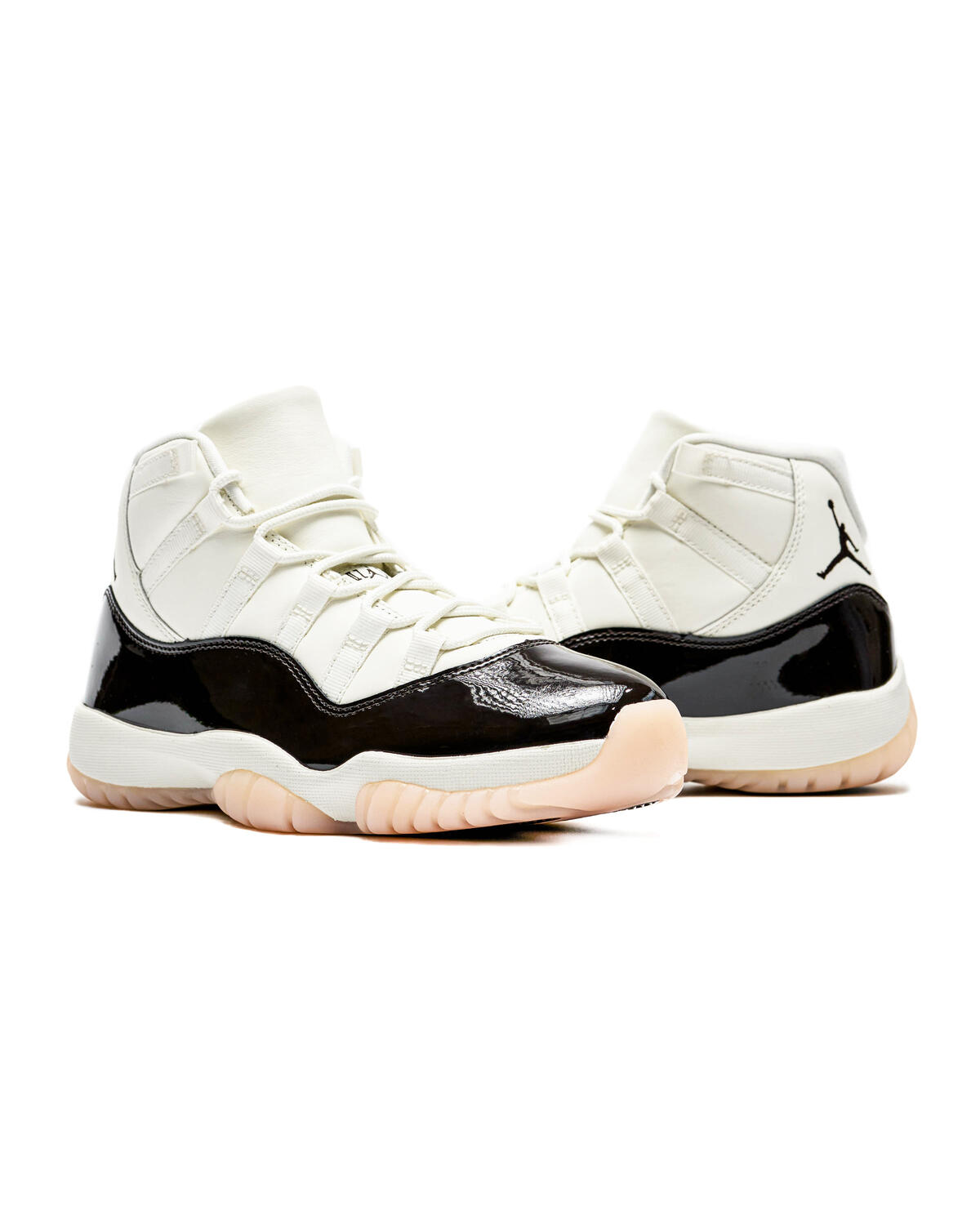 Air Jordan WMNS AIR JORDAN 11 RETRO 'Neapolitan' | AR0715-101